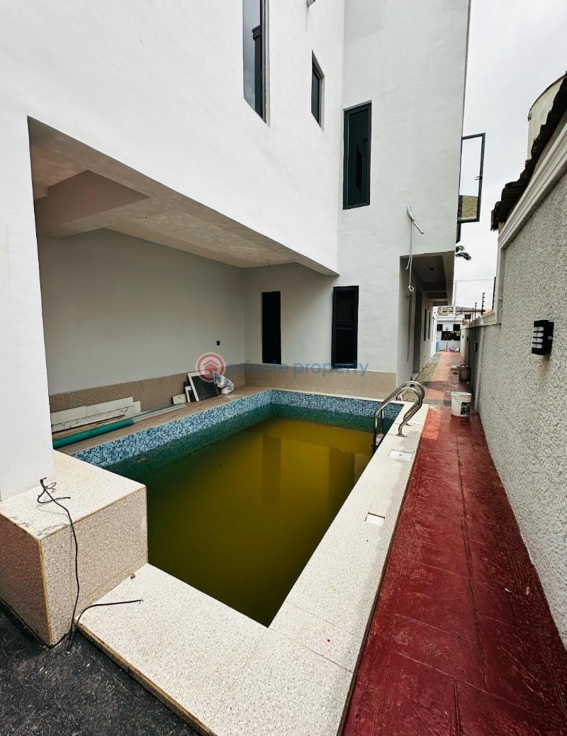 5 bedroom Detached Duplex For Sale Omole Phase 2 Ojodu Lagos - 7