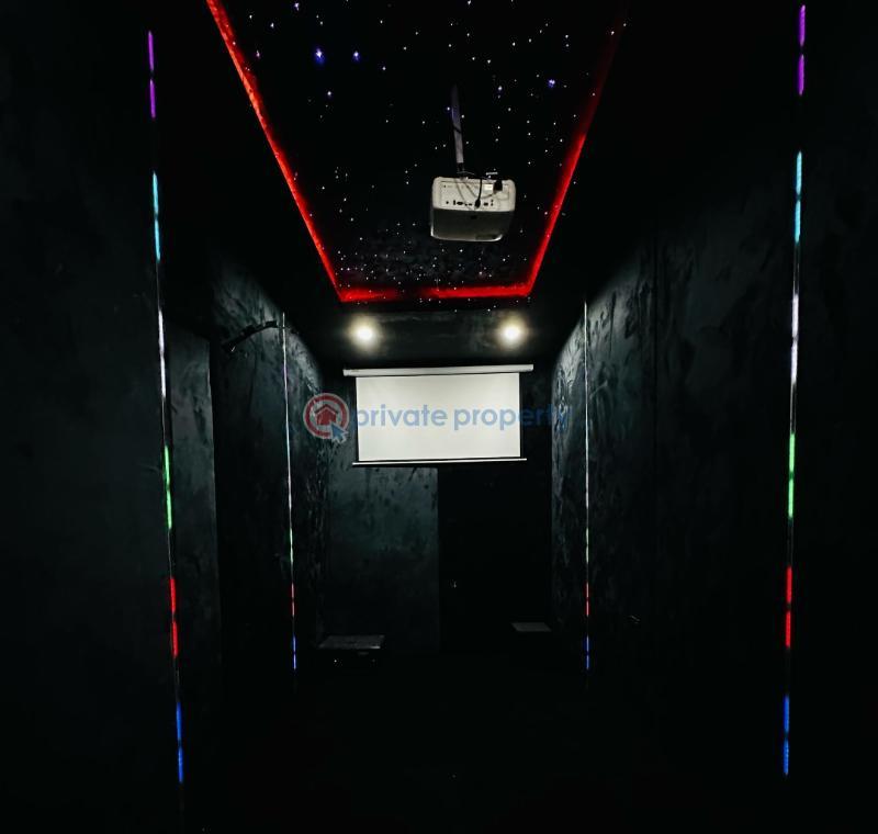 5 bedroom Detached Duplex For Sale Omole Phase 2 Ojodu Lagos - 3