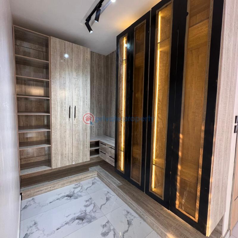 5 bedroom Detached Duplex For Sale Awoyaya Ajah Lagos - 1