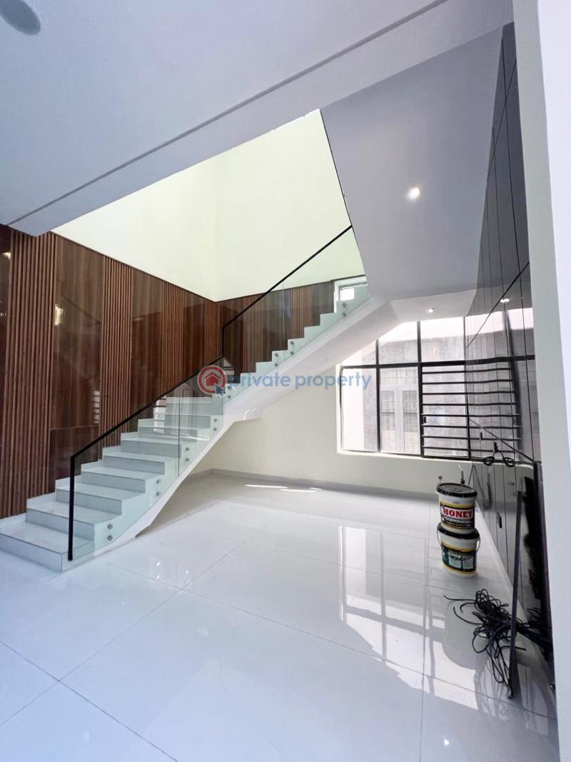 5 bedroom Detached Duplex For Sale Lekki County Ikota Lekki Lagos - 4