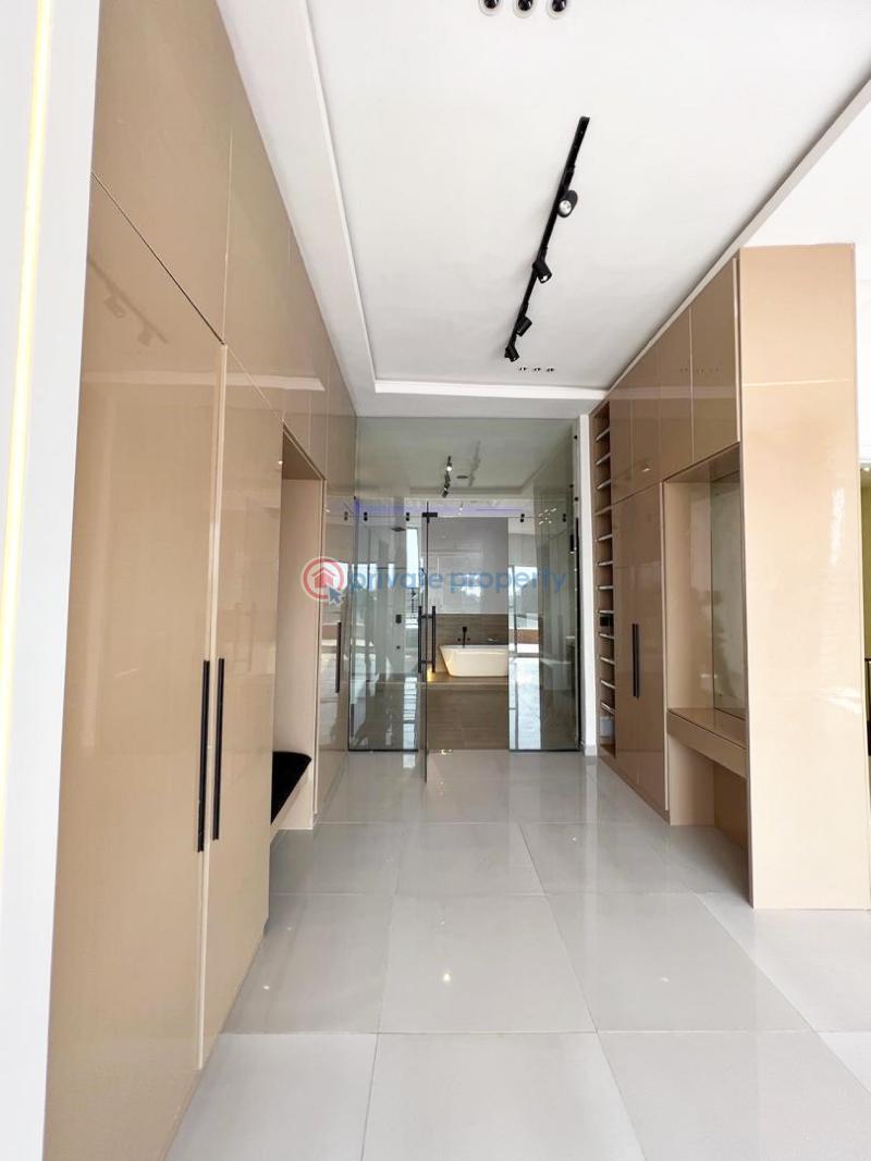 5 bedroom Detached Duplex For Sale Lekki County Ikota Lekki Lagos - 5