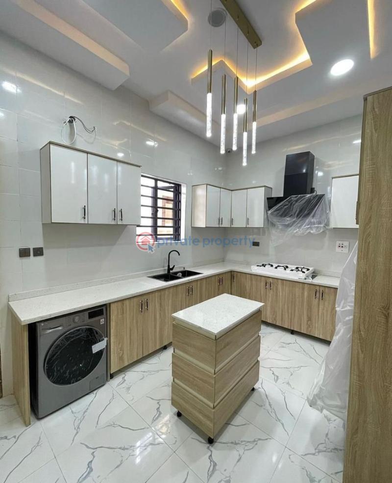 5 bedroom Duplex For Sale Chevron Drive Lekki Lagos - 11