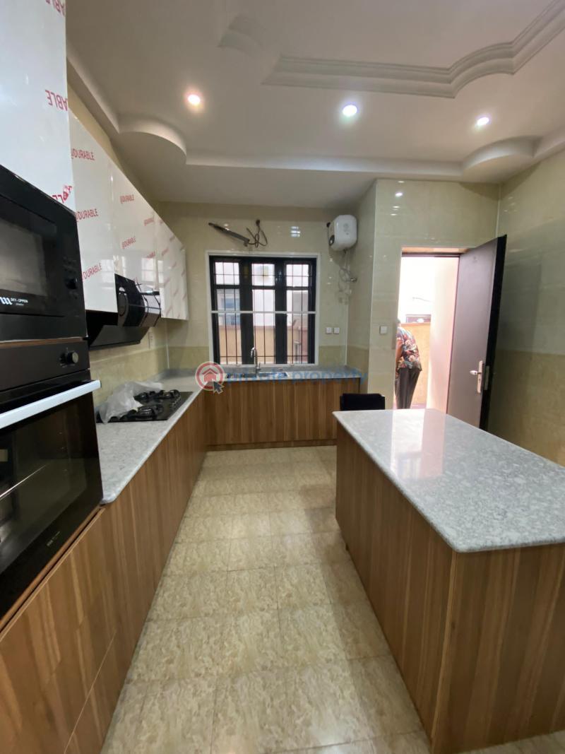 5 bedroom Detached Duplex For Sale Omole Phase 1 Ojodu Lagos - 5