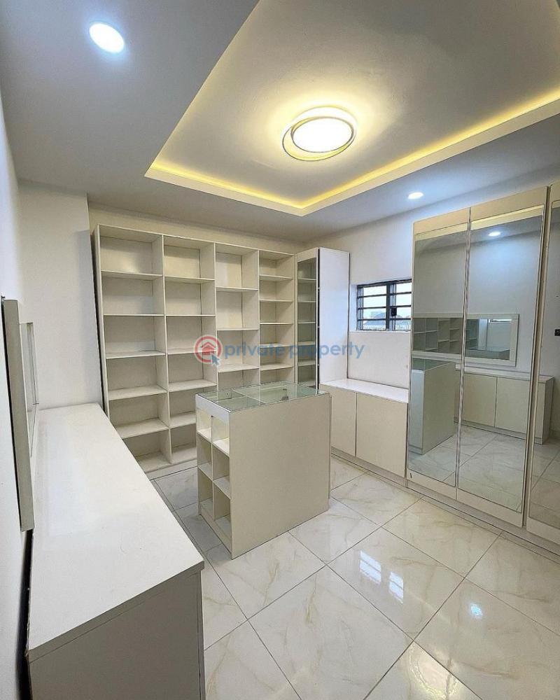 5 bedroom Detached Duplex For Sale Abraham Adesanya Ajah Lagos Ajah Lagos - 3
