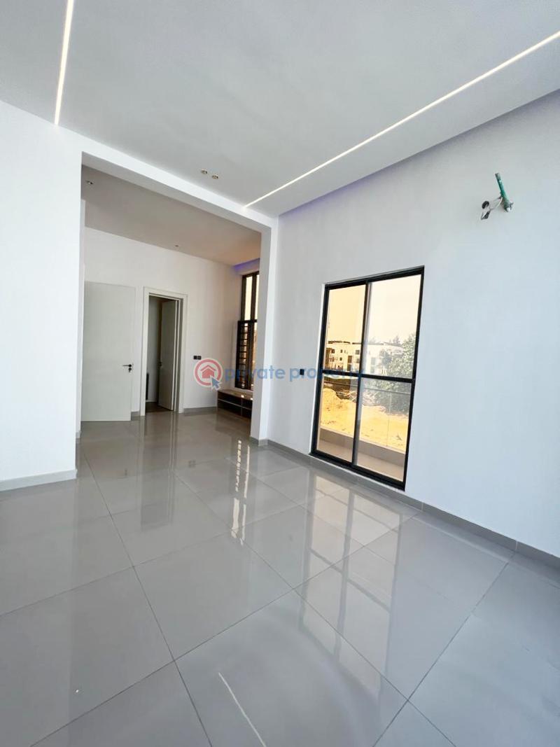 5 bedroom Detached Duplex For Sale Lekki County Ikota Lekki Lagos - 2