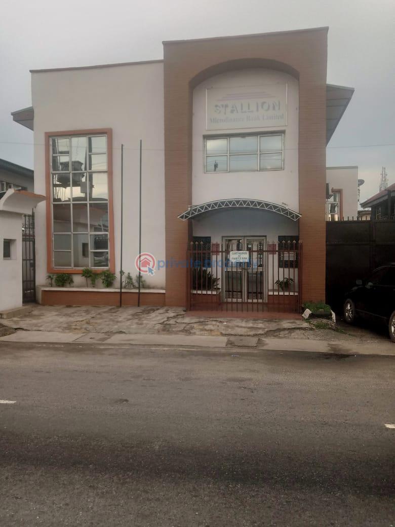 5 bedroom Detached Duplex For Sale Facing Ogunlana Drive Masha Surulere Lagos