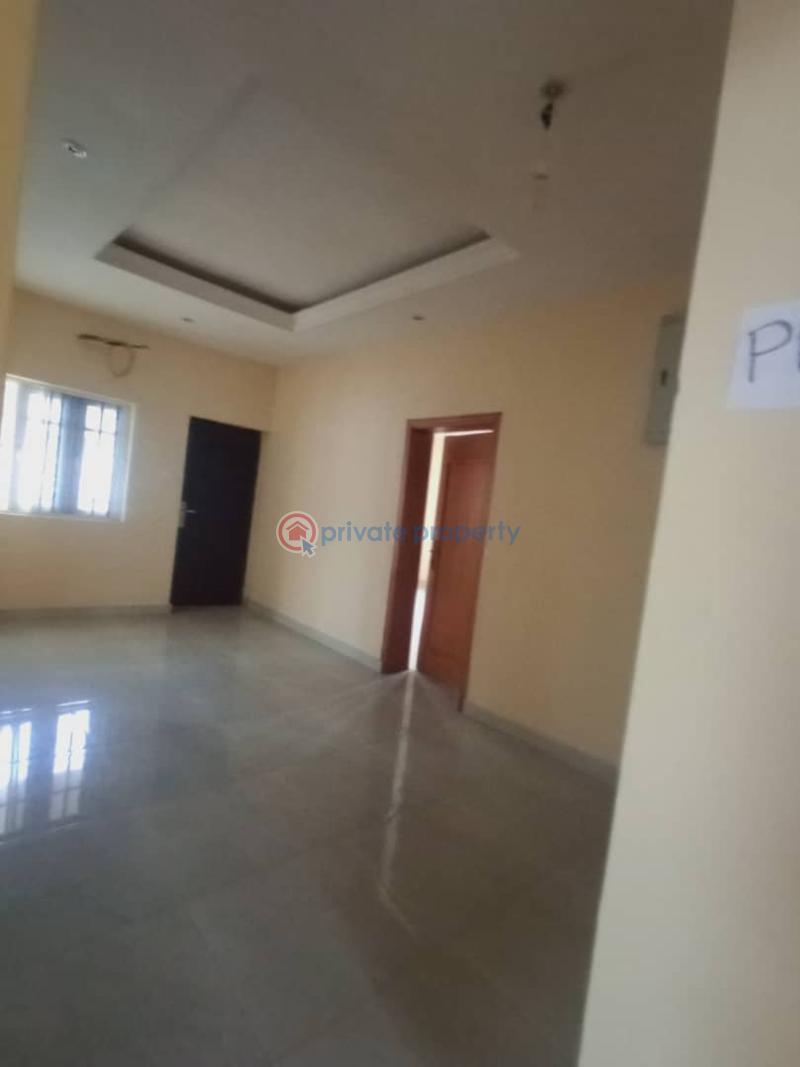 For rent 5 bedroom Flat & Apartment Jericho Onireke Ibadan Oyo (PID