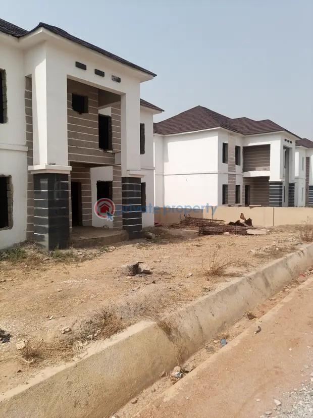 5 bedroom House For Sale Sow Residences Karsana, Abuja Phase 4  - 4