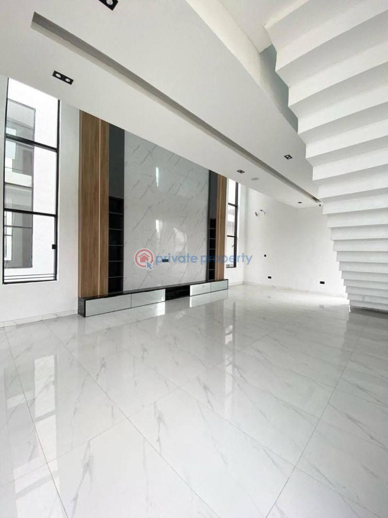 5 bedroom Detached Duplex For Sale Lekki Lagos - 1