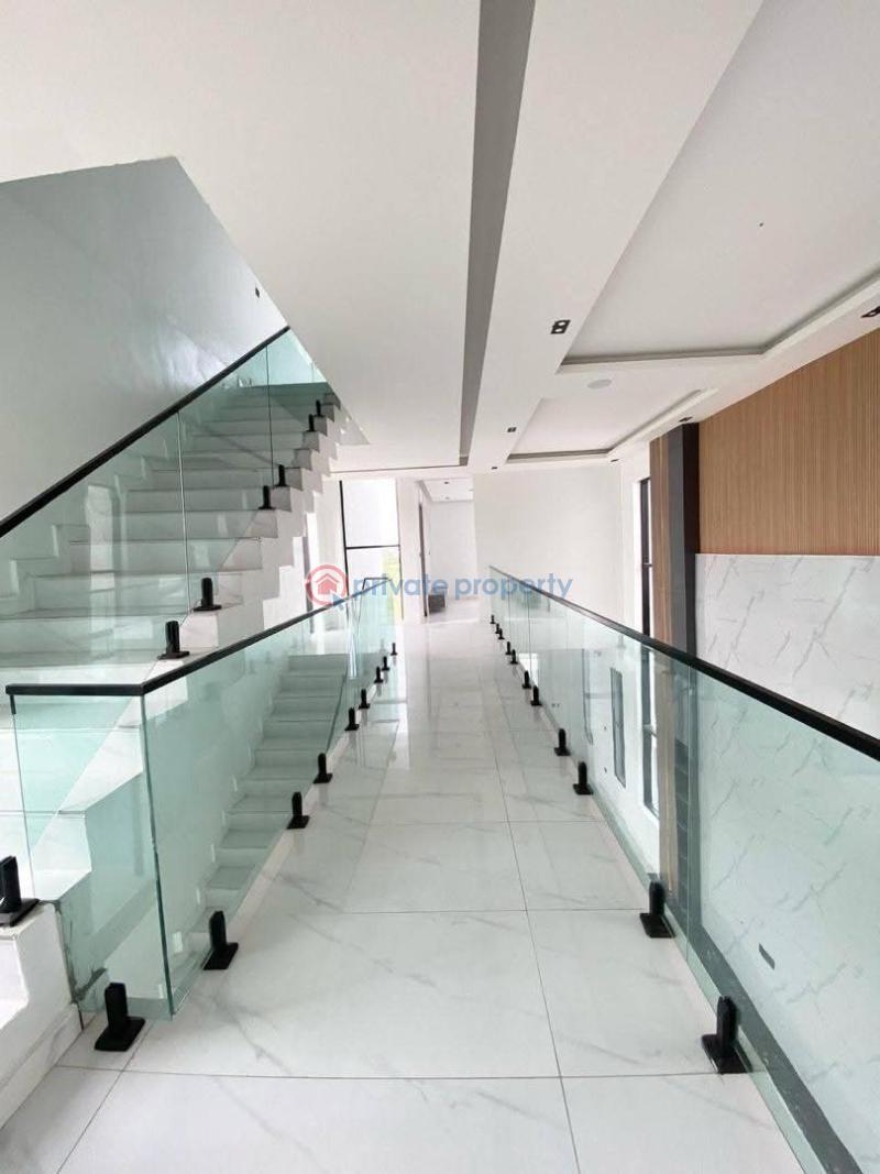 5 bedroom Detached Duplex For Sale Lekki Lagos - 15