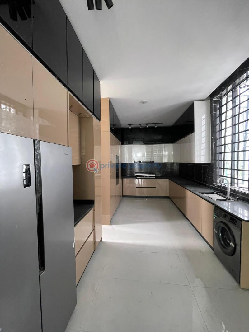 5 bedroom Detached Duplex For Sale Lekki Lagos - 2