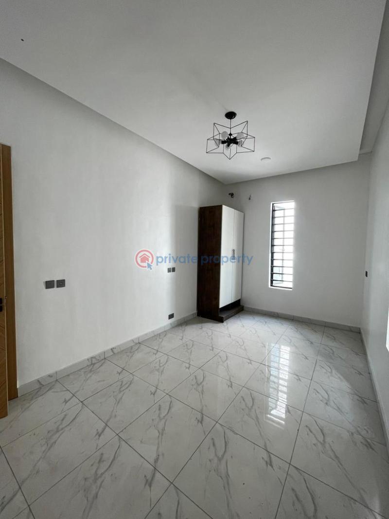 5 bedroom Detached Duplex For Rent Lekki Lagos Along Lekki Expressway Lagos - 4