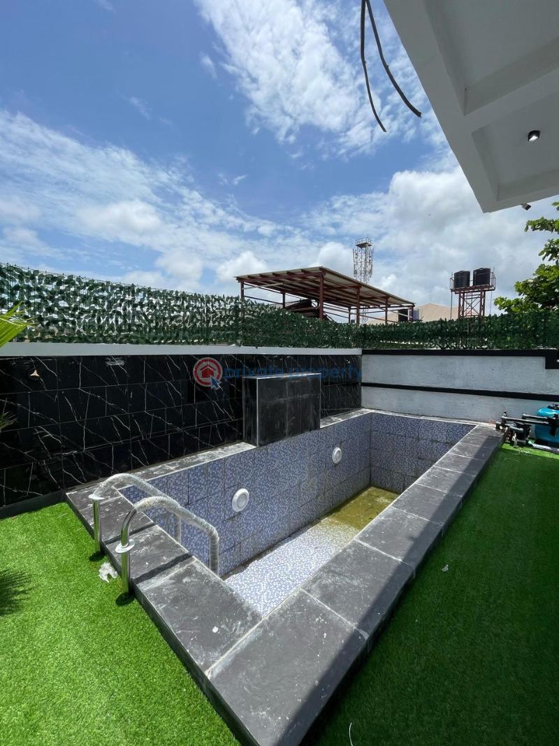 5 bedroom Detached Duplex For Sale Idado Lekki Phase 2 Lagos - 2