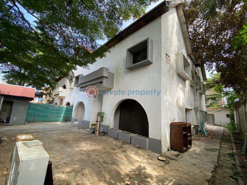 5 bedroom Semi detached Duplex For Rent Lekki Phase 1 Lagos - 17