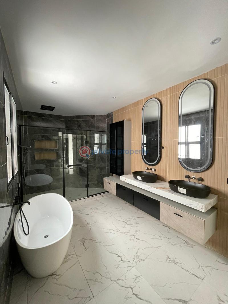 5 bedroom Semi detached Duplex For Sale Ikate Lekki Lekki Lagos - 6