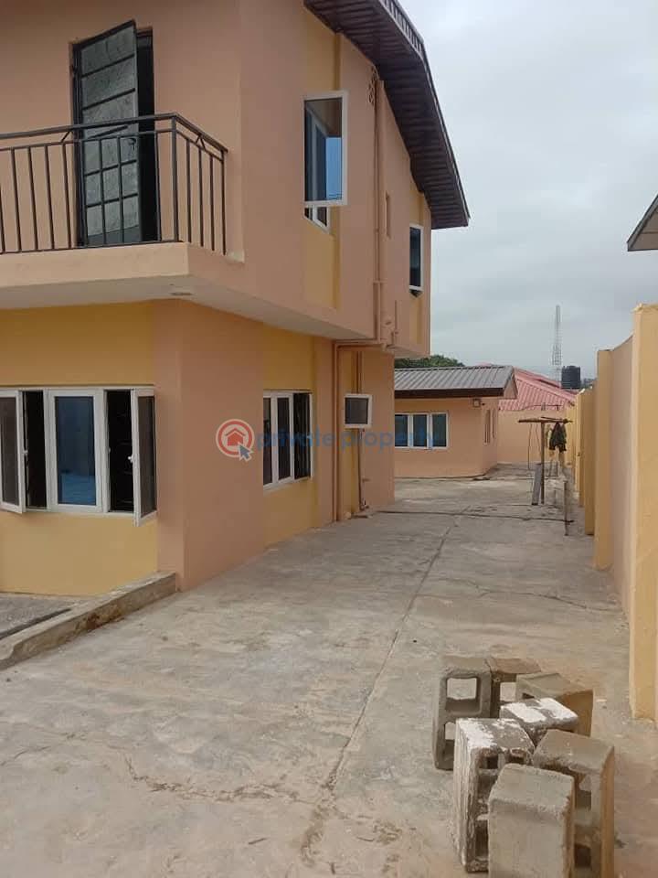 5 bedroom Semi detached Duplex For Rent Lagelu Ibadan Oyo - 3