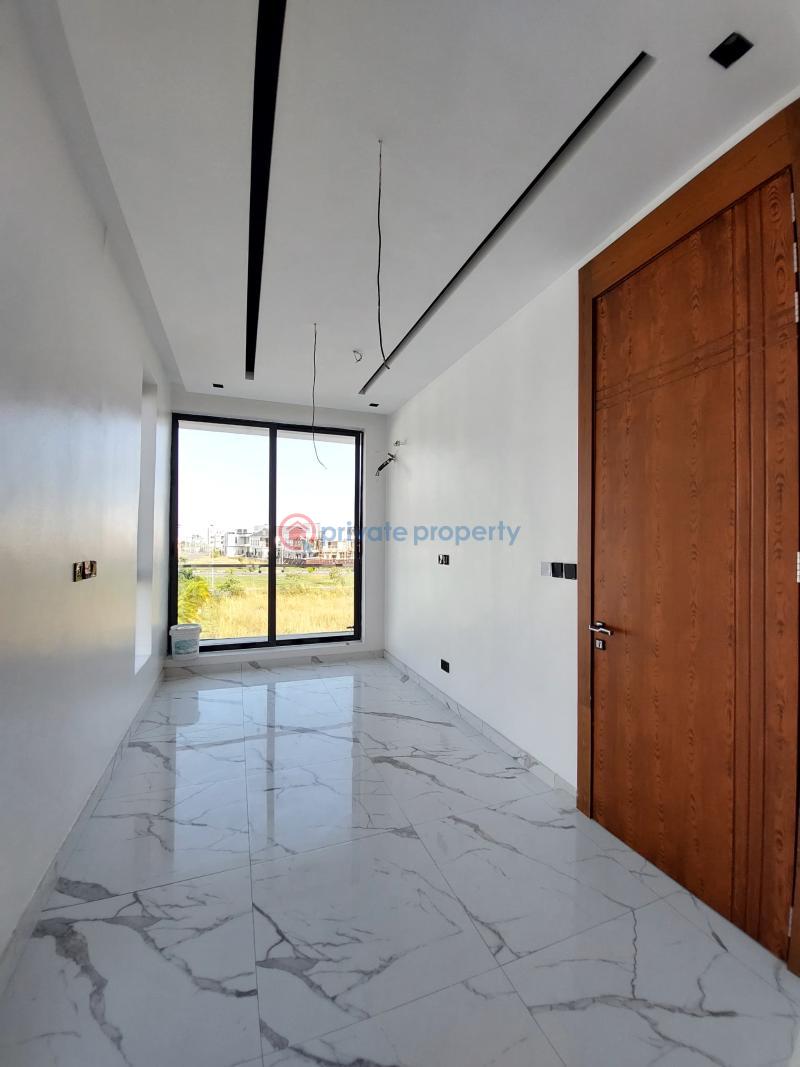 5 bedroom Semi detached Duplex For Sale Cowrie Creek Estate Ikate Elegushi Lekki Lagos - 17