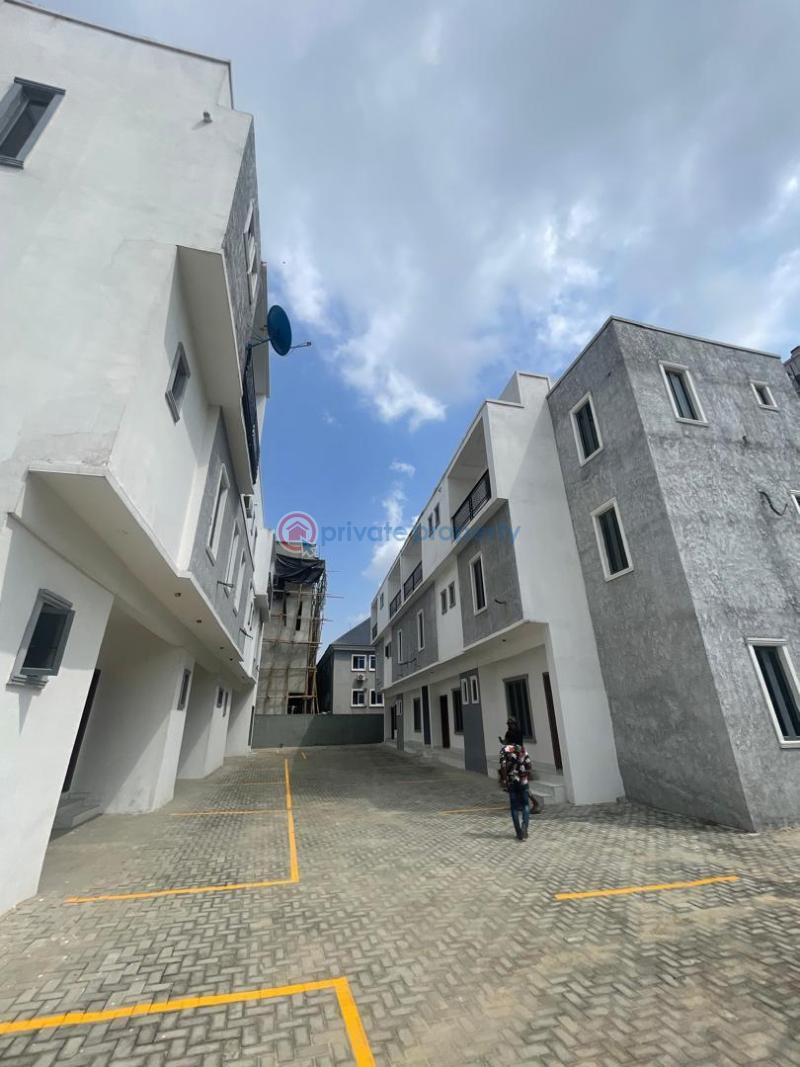 5 bedroom Terraced Duplex For Sale Ologolo Lekki Lagos - 0