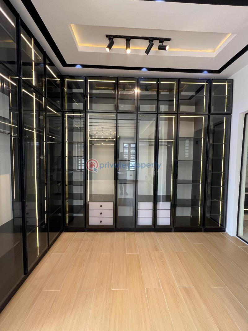 5 bedroom Detached Duplex For Sale 2nd Toll Gate Lekki Phase 2 Lagos - 4