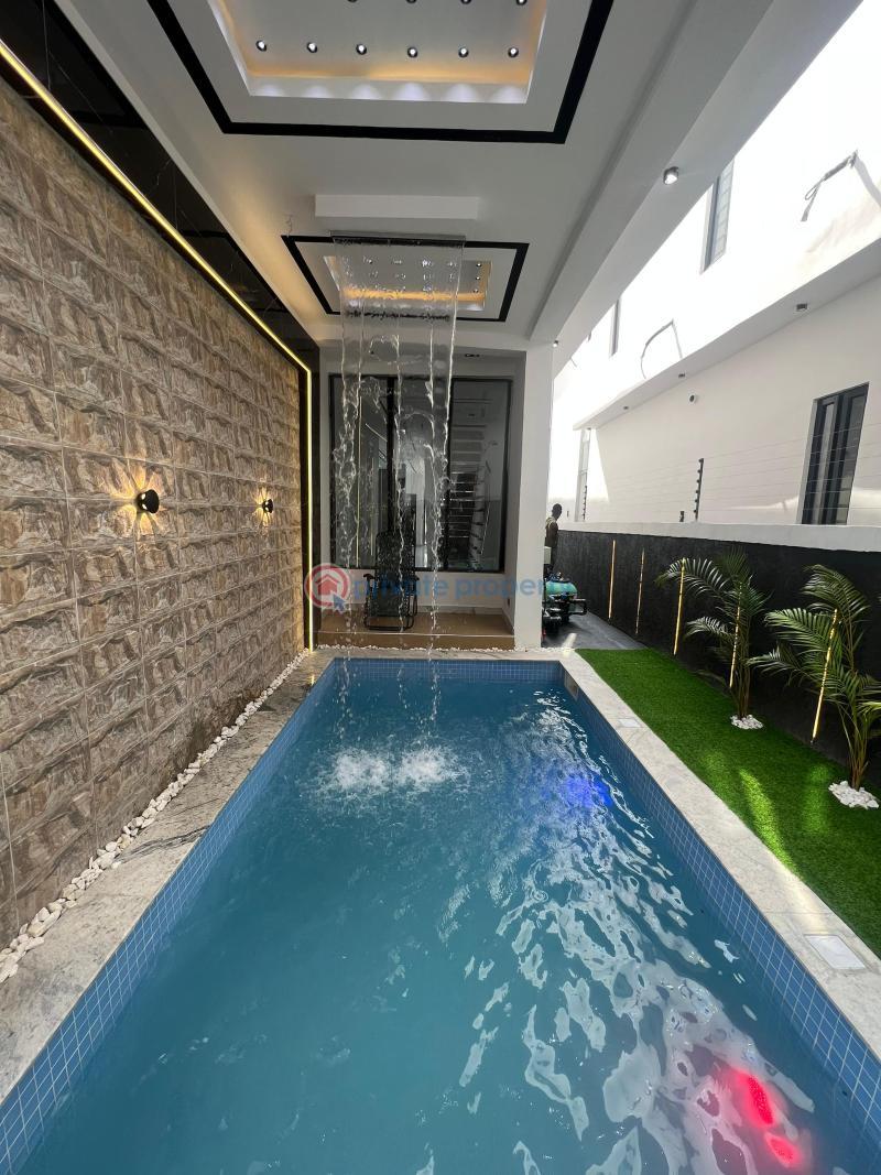 5 bedroom Detached Duplex For Sale 2nd Toll Gate Lekki Phase 2 Lagos - 1