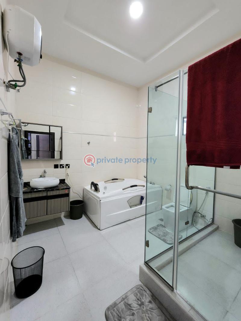 5 bedroom Detached Duplex For Sale Chevron Drive Lekki Lagos - 15