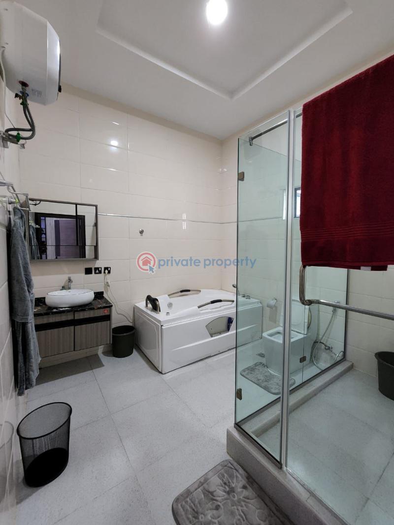 5 bedroom Detached Duplex For Sale Chevron Drive Lekki Lagos - 2