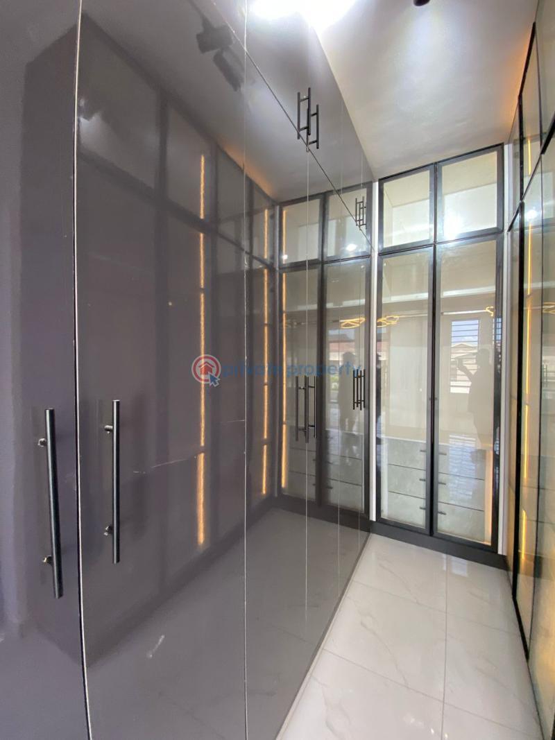 5 bedroom Detached Duplex For Sale Lekki Lagos - 21