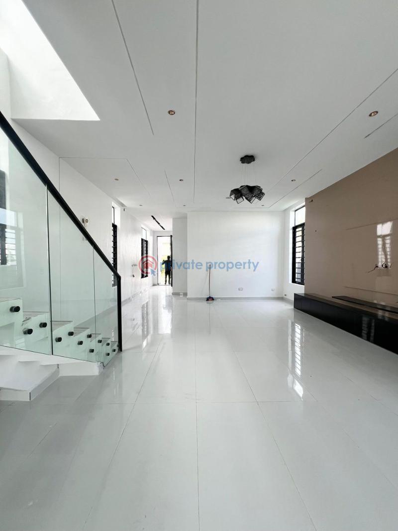 5 bedroom Detached Duplex For Sale Lekki Lagos - 12