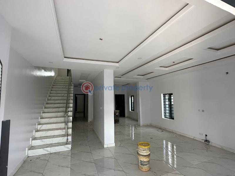 5 bedroom Detached Duplex For Sale Aerodromes Gra Samonda Ibadan Oyo - 2