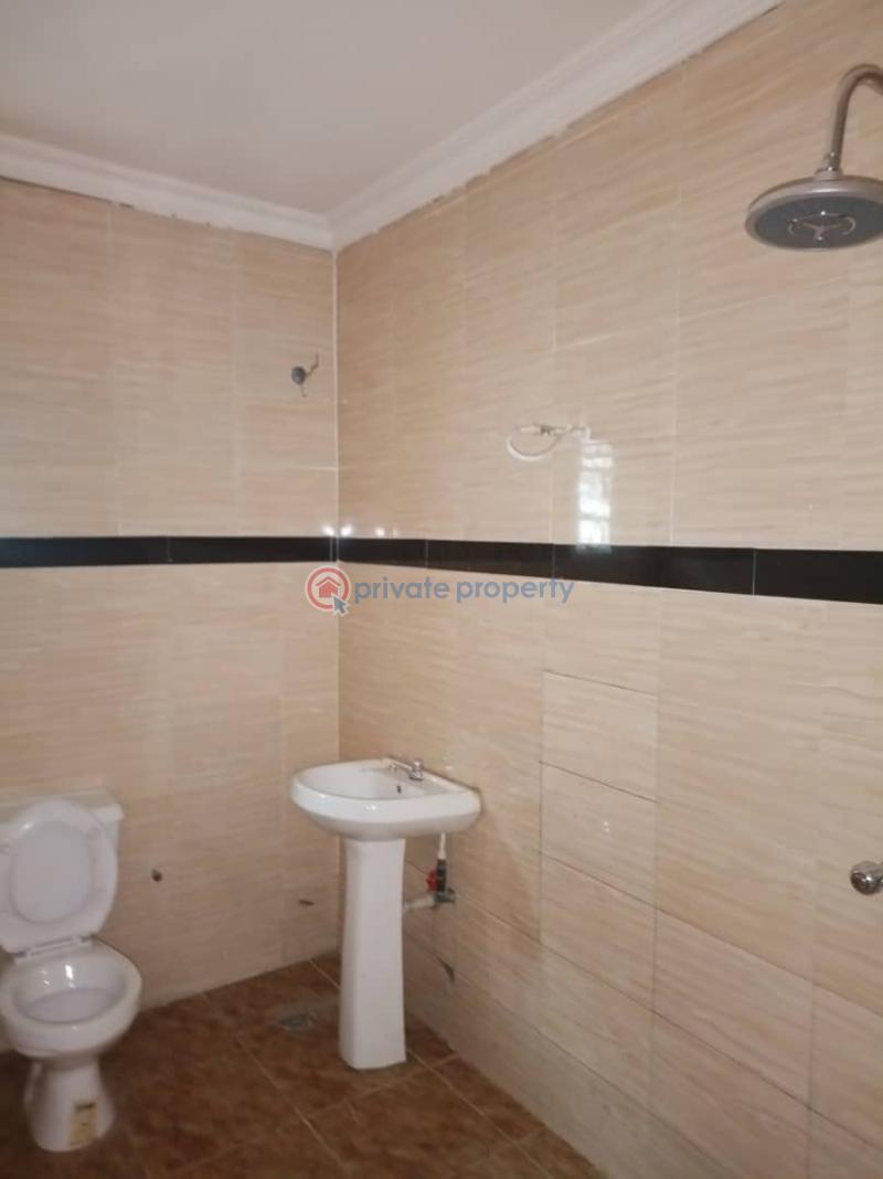 6 bedroom Detached Duplex For Sale Oluyole Residence Oluyole Estate Ibadan Oyo - 0