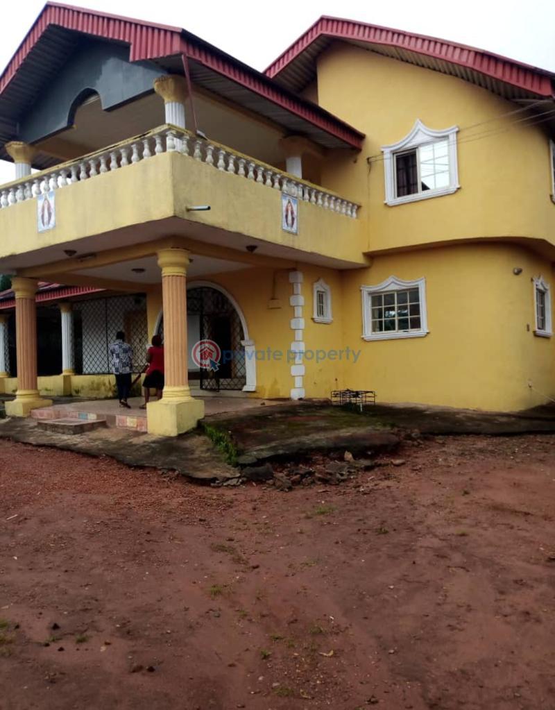6 bedroom House For Sale Agbor Asaba Delta - 3