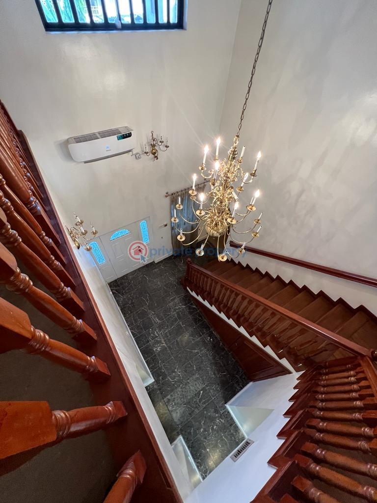 6 bedroom Semi detached Duplex For Sale Agodi Gra Agodi Ibadan Oyo - 7