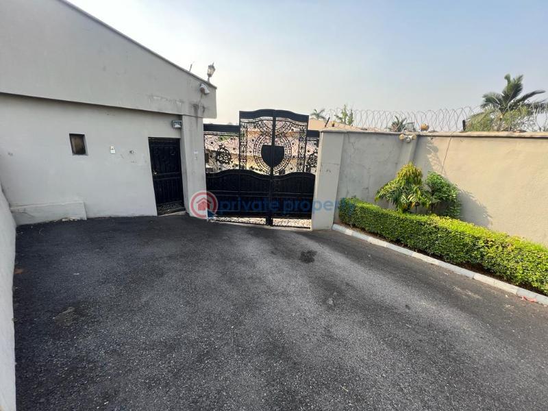 6 bedroom Semi detached Duplex For Sale Agodi Gra Agodi Ibadan Oyo - 11