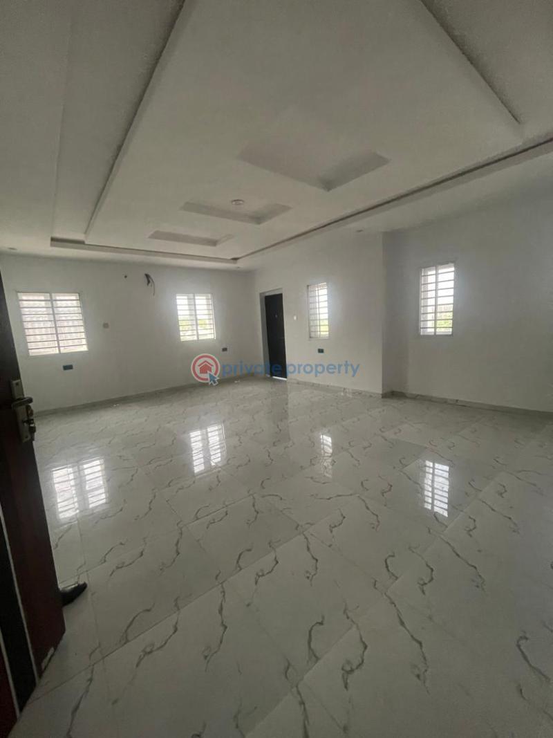 6 bedroom Detached Duplex For Sale Magodo GRA Phase 1 Ojodu Lagos - 1