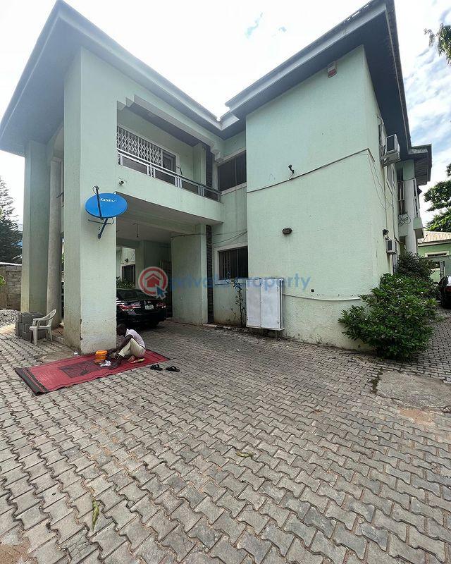 6 bedroom House For Sale Jahi Abuja Phase 2  - 5