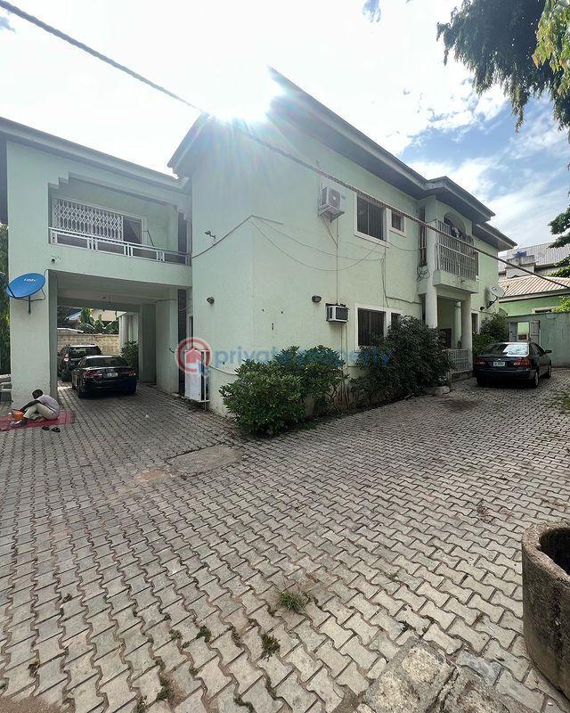 6 bedroom House For Sale Jahi Abuja Phase 2  - 0