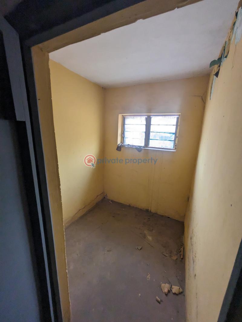 10 bedroom House For Sale Agbowo Ui Ibadan Oyo - 15