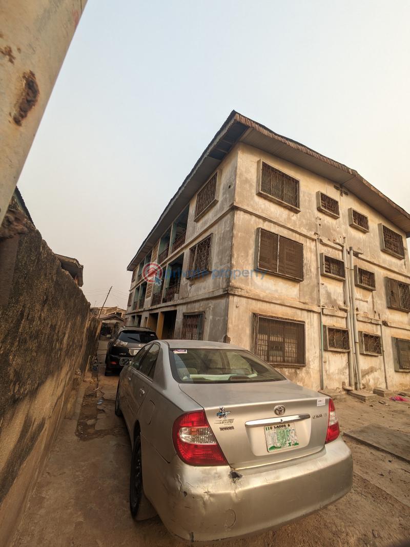 10 bedroom House For Sale Agbowo Ui Ibadan Oyo - 5