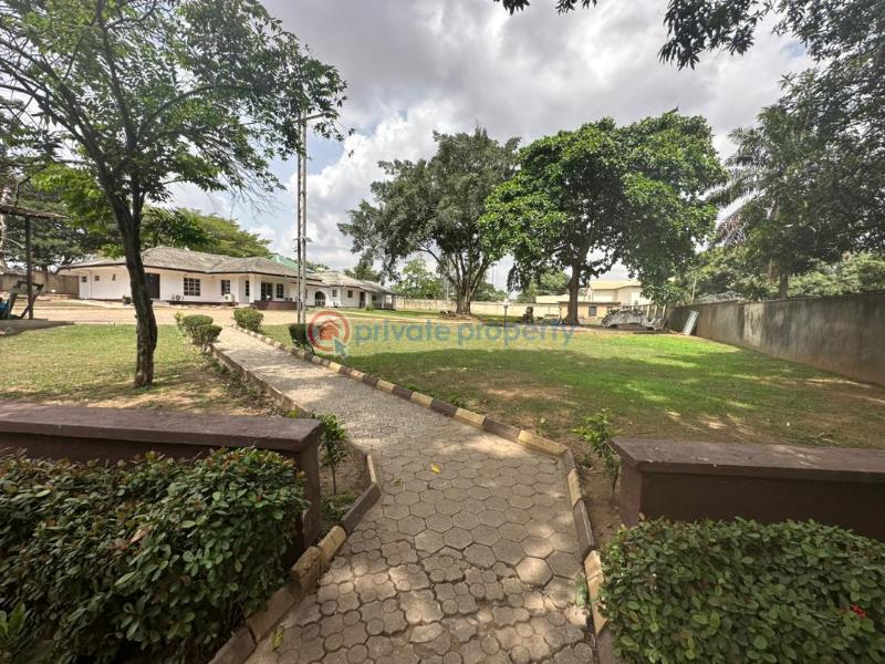 10 bedroom Commercial Property For Sale Iyaganku Iyanganku Ibadan Oyo - 5