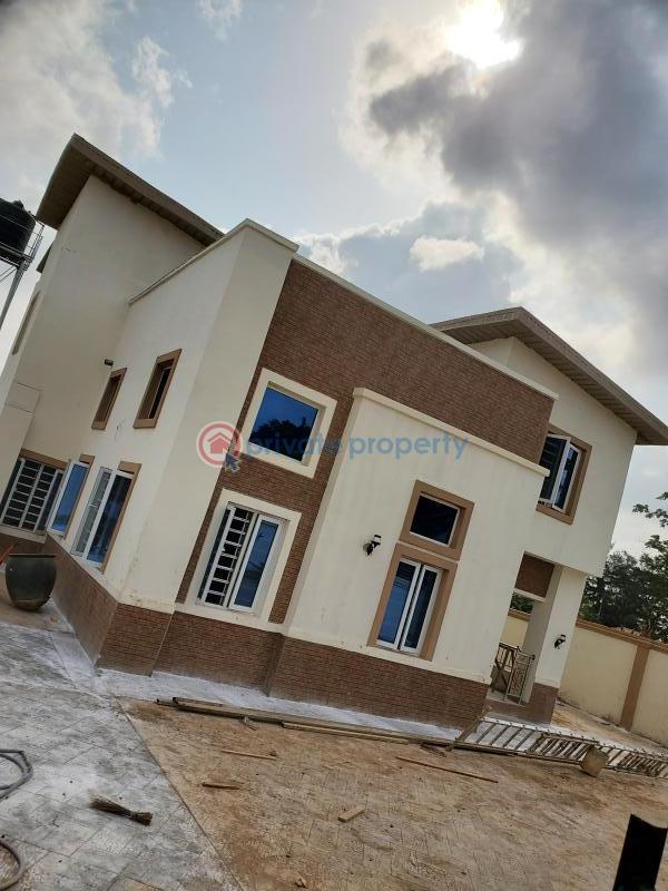 5 bedroom Detached Duplex For Sale Alalubosa Gra Residence Alalubosa Ibadan Oyo - 1