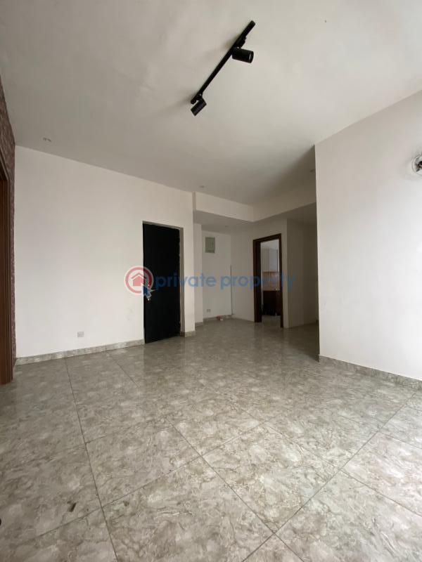 2 bedroom Block Of Flats For Rent Along Lekki Expressway Lagos - 1