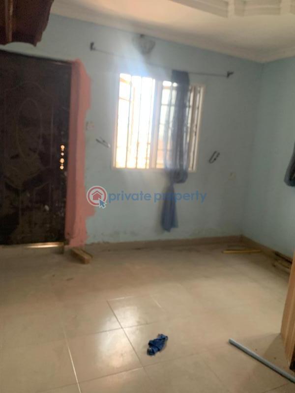 3 bedroom Self Contain For Rent Opposite Fehintola Complex, Elebu. Akala Express Ibadan Oyo - 5