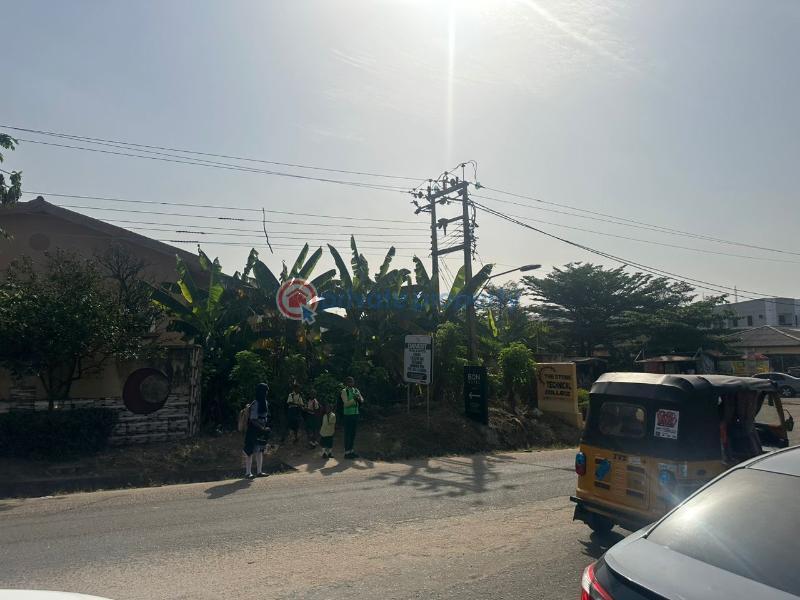 Massive 7 bedroom duplex - 2 7 bedroom Detached Duplex For Sale Adeyi Junction Old Bodija Ibadan Bodija Ibadan Oyo - 2