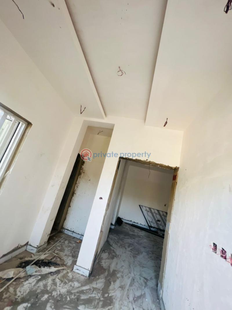 4 bedroom House For Sale Carlton Gate Estate Ibadan Oyo - 4