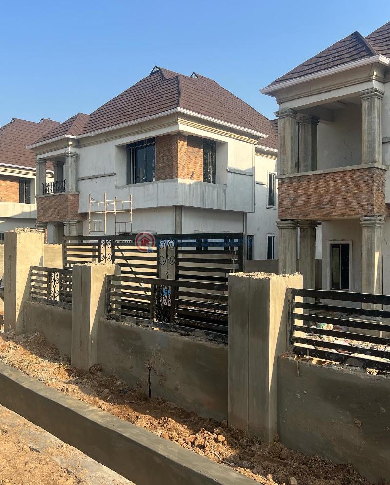 For sale 4 bedroom House Carlton Gate Estates Ibadan Oyo (PID 3PADQZ