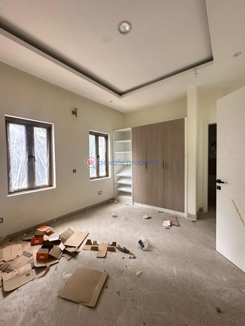 5 bedroom Semi detached Duplex For Sale Banana Island Ikoyi Lagos - 9