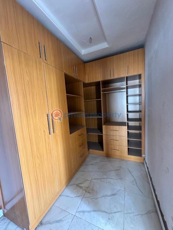 5 bedroom Detached Duplex For Sale Oladunni Ayandipo Street, New Bodija Bodija Ibadan Oyo - 9