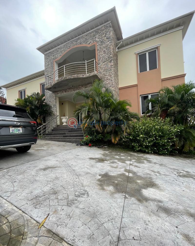 9 bedroom House For Rent Asokoro Abuja Phase 1  - 23