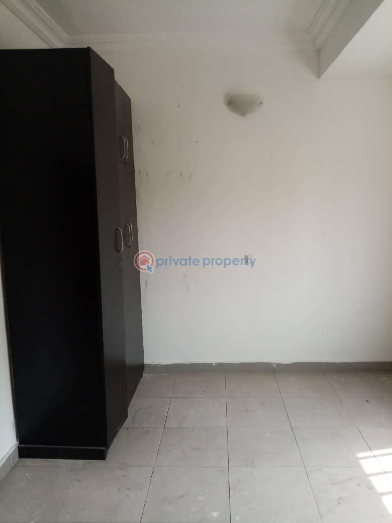 3 bedroom House For Rent Ajose Adeogun Off Victoria Island Lagos - 3