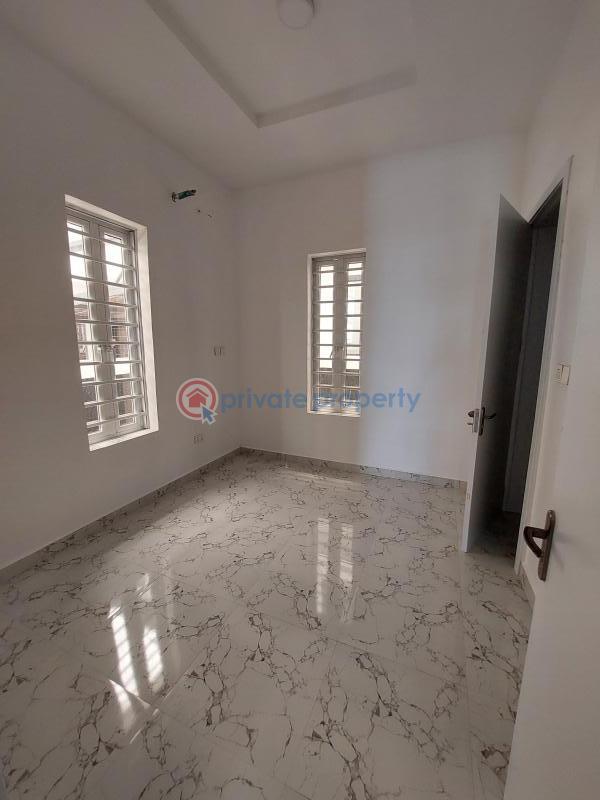 5 bedroom House For Sale Second Tollgate Lekki Lagos - 10